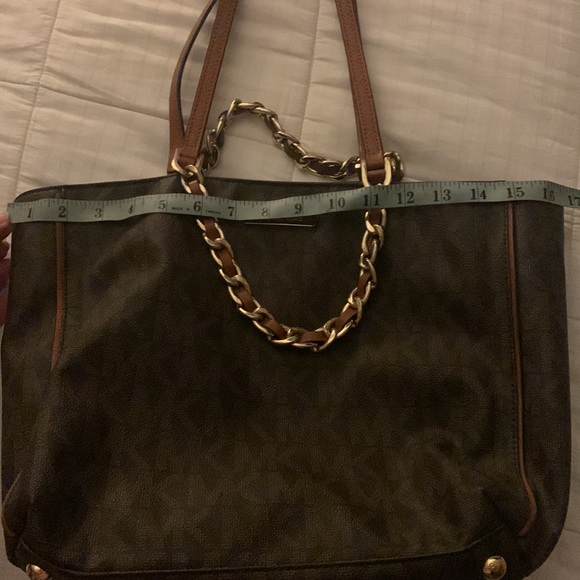 Michael Kors Handbags - MICHAEL KORS PURSE